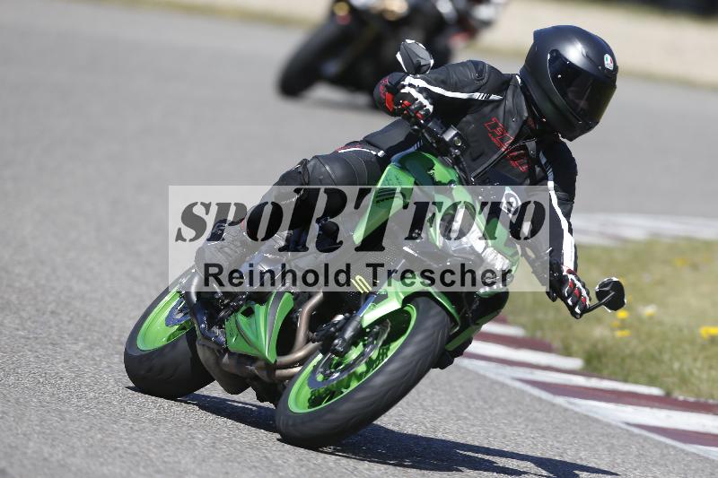 /05 07.04.2026 Cornu Master School ADR/Gruppe gruen/9